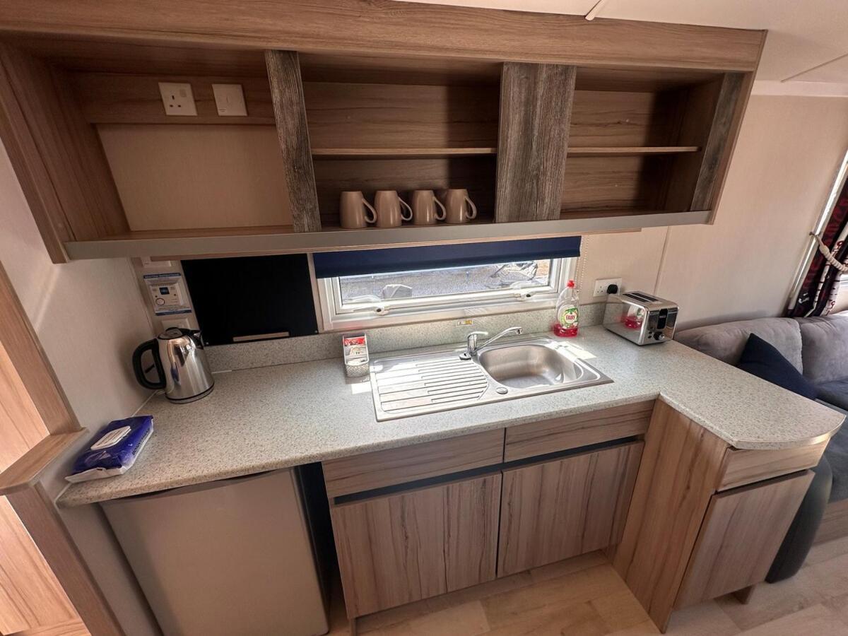 3-Bedroom Swift Caravan - Uddingston, Glasgow Bagian luar foto